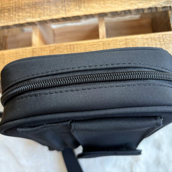 Amanda Smith Black Travel Wallet/Organizer Crossbody Bag/Purse - Picture 11 of 16